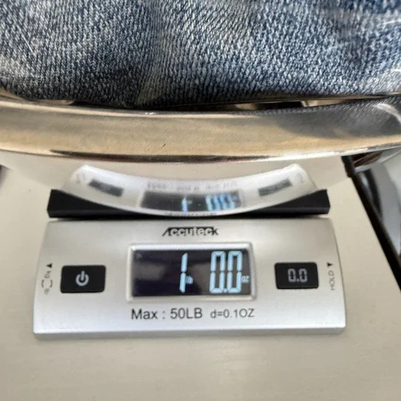 KUT From The Kloth Sophie Bermuda Distressed Denim Shorts Women's Size 16 Casual - Picture 12 of 12